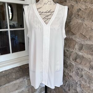 Vince Camuto high low ivory Tunic Top